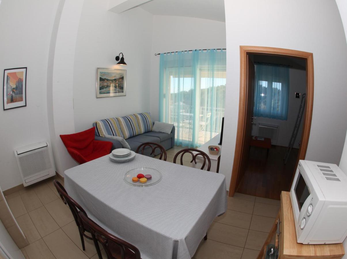 Apartments Sea View Kožino エクステリア 写真